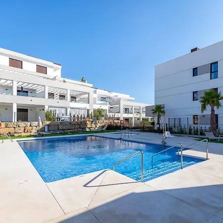 Casa Avena - Premium 3bdr W Pool Estepona